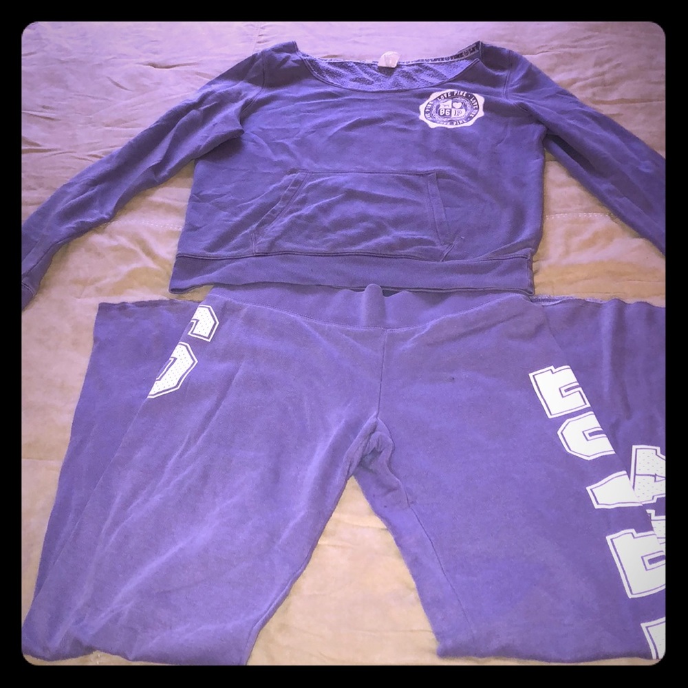 Victoria’s Secret PINK sweats